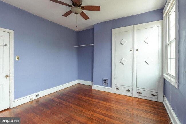 Building Photo - 2719 Folsom St