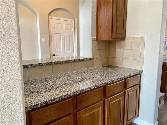 Building Photo - 1813 Glen Aerie Dr