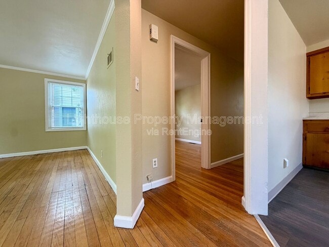 Building Photo - 1447 Giddings Ave SE