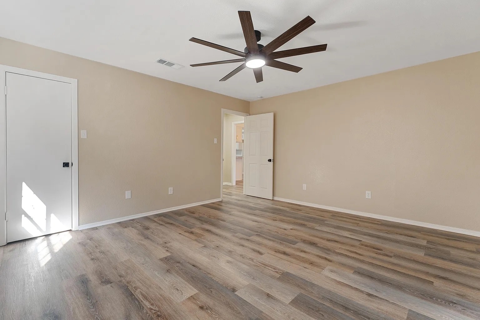 Building Photo - 4717 62nd St