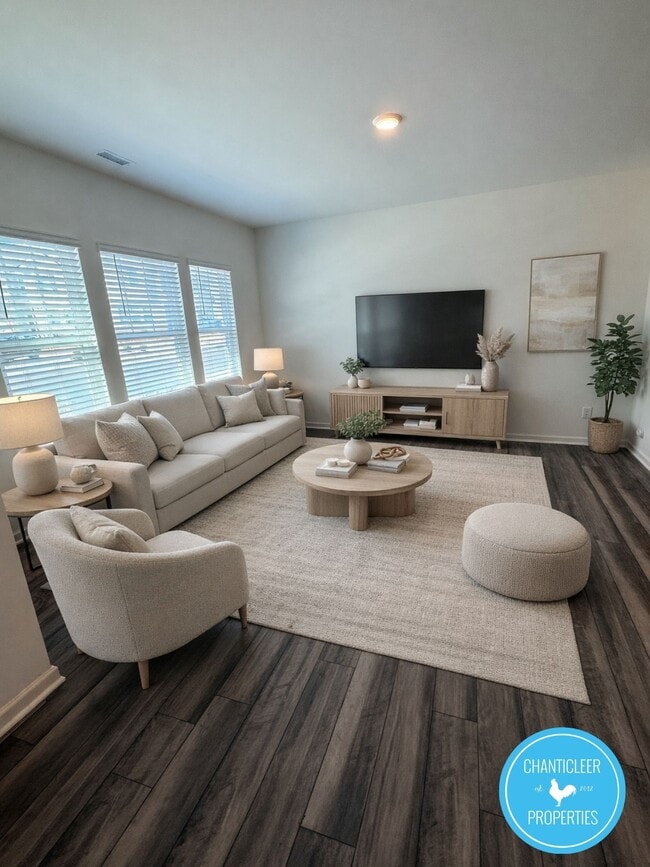 Building Photo - 329 Spaight Acrs Wy