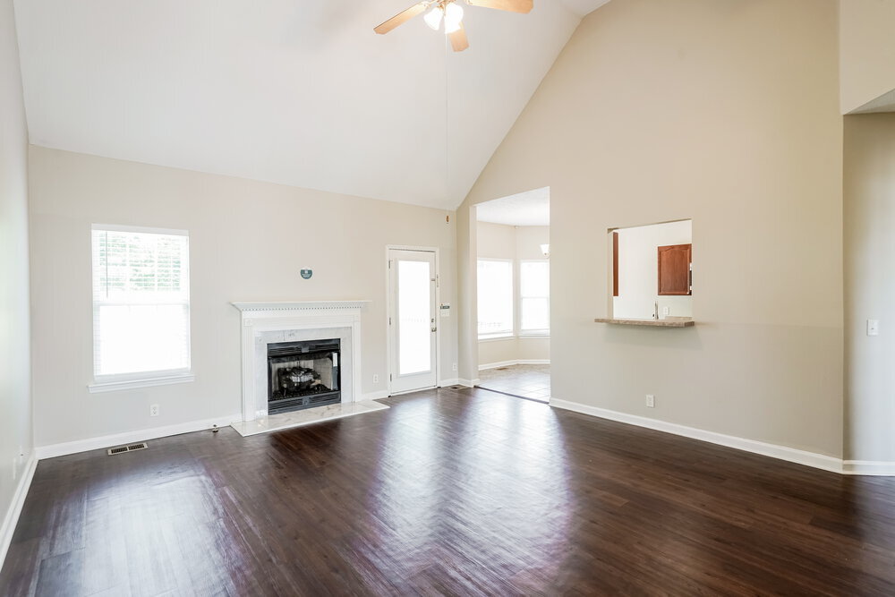 Building Photo - 2178 Loudenslager Dr