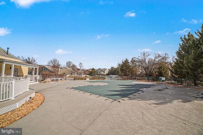 Building Photo - 11154 Summers Cove