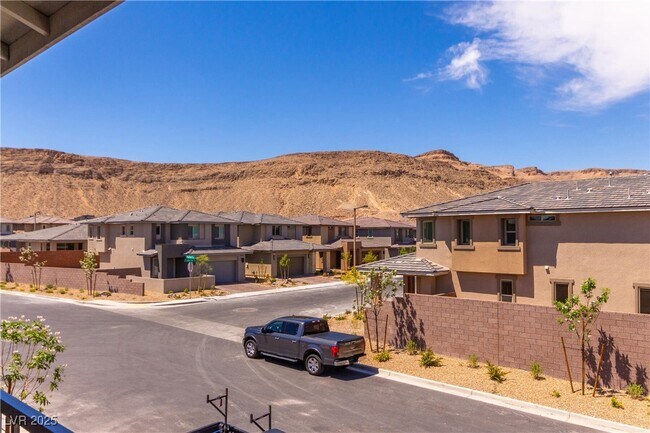 Building Photo - 9692 Jade Rise Ave