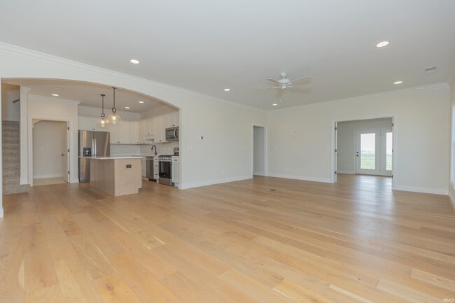 Building Photo - 3390 White Oak Trl