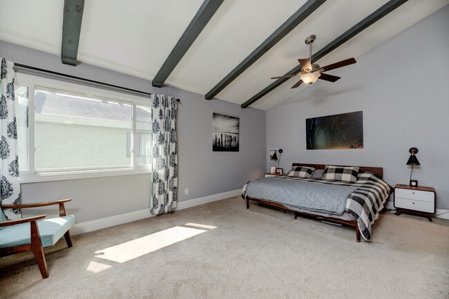 Building Photo - 1405 Goodman Ave