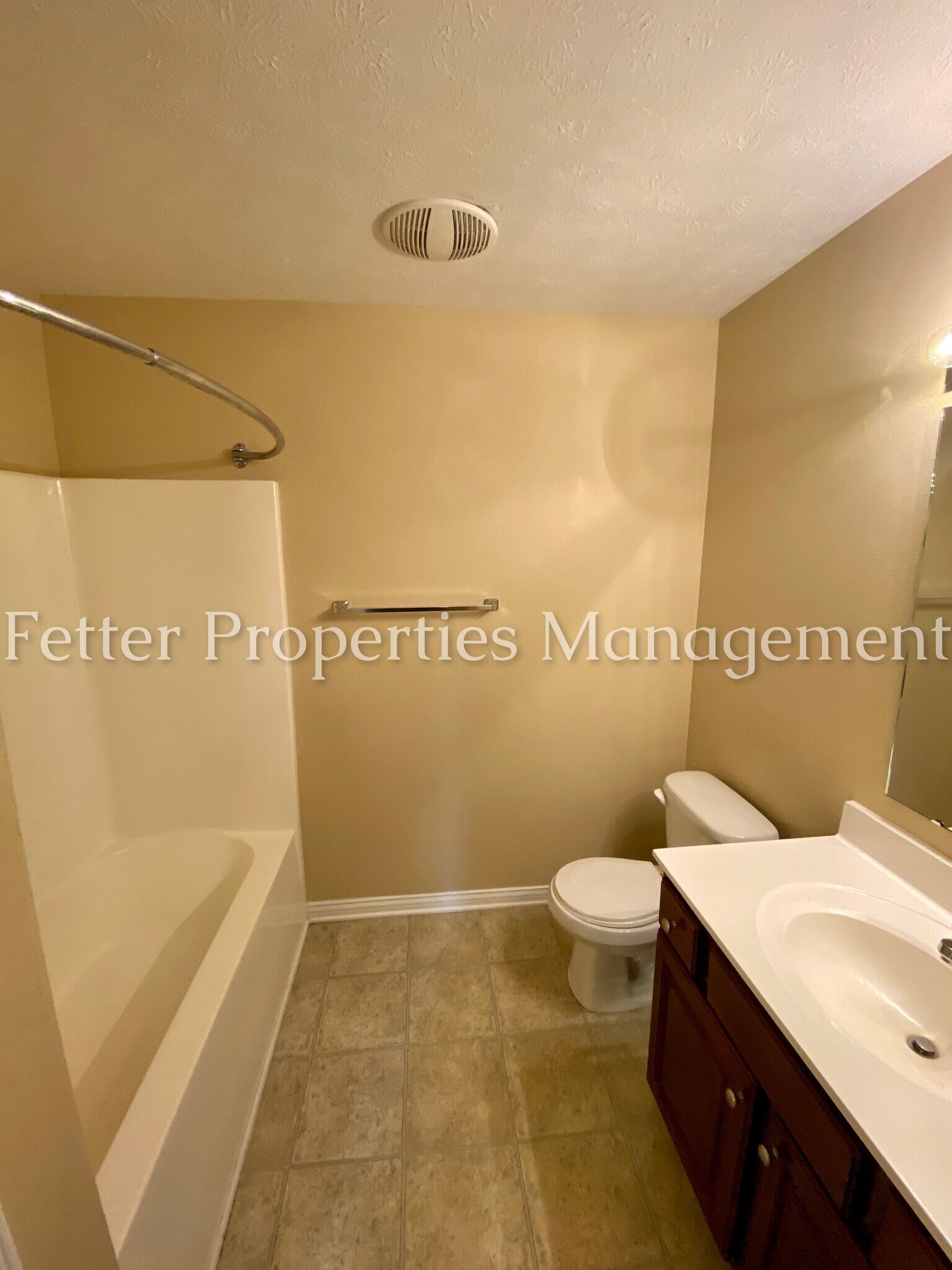 Building Photo - 3604 Cornell Ct
