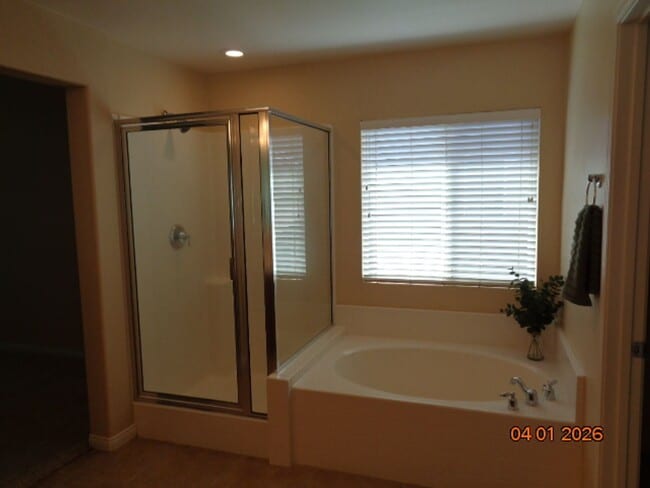 Building Photo - Spacious Quartz Hill 2 Story Home Offering 3663 sq. ft. and was Built in 2004