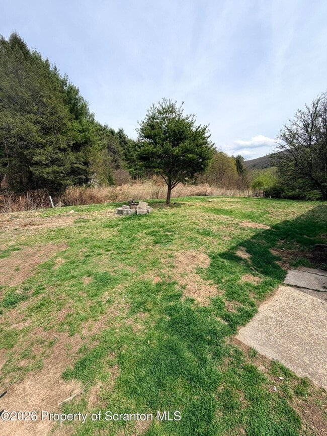 Building Photo - 409 Alden Mountain Rd