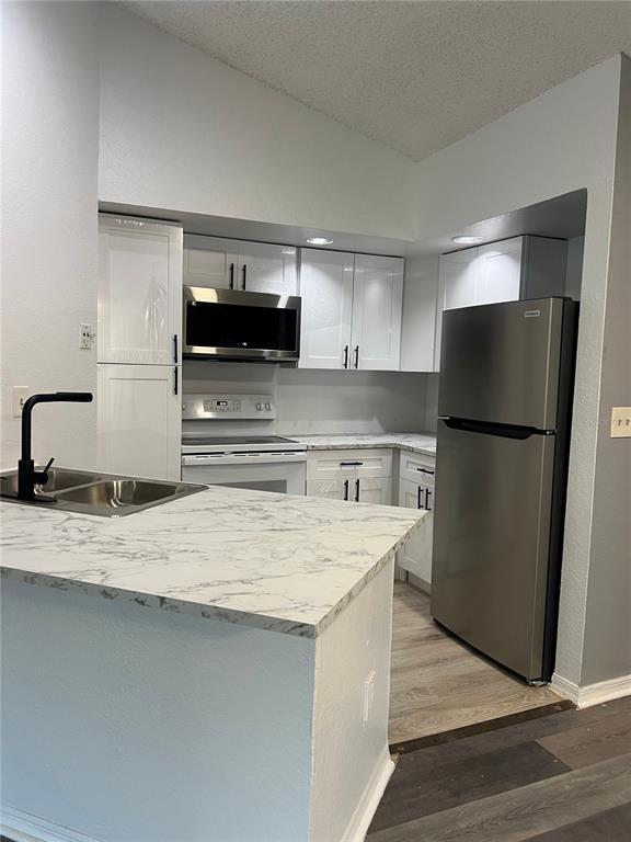 Building Photo - 4536 Commander Dr