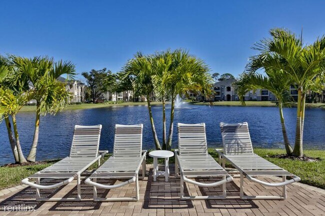 Building Photo - 2 br, 2 bath Condo - 940 Village Trl