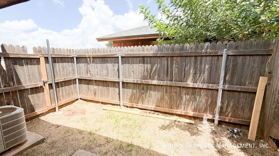 Building Photo - 7303 Avenue X