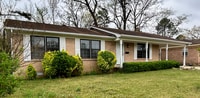 Building Photo - Wonderful on Windy Oaks