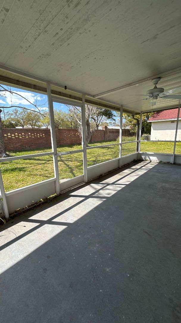 Building Photo - 1019 Brielle Ave