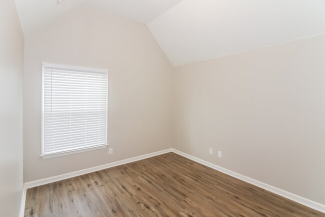 Building Photo - 9319 Chimneyrock Blvd.