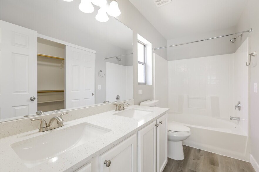 Building Photo - 6531 Duck Hill Springs Dr