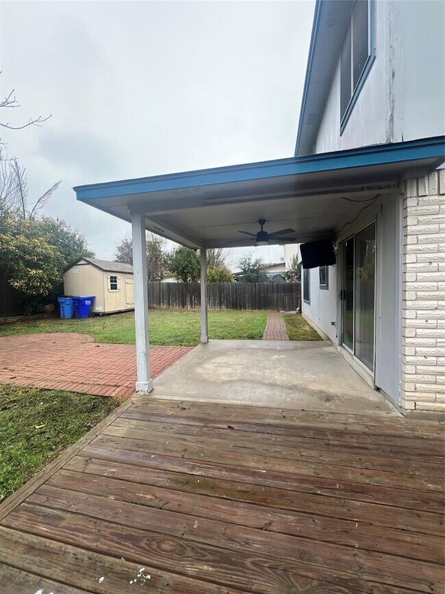 Building Photo - 17406 Toyahville Trail