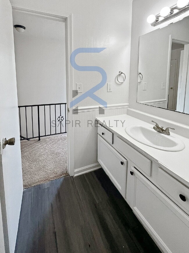 Building Photo - LIMITED-TIME OFFER! Apply today with NO APPLICATION FEE! Terms apply. Call (678) 487-7896, Option...