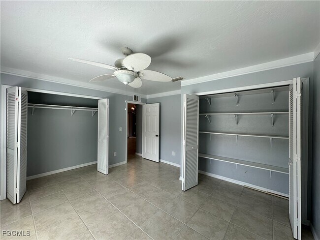 Building Photo - 3606 SE 1st Ave