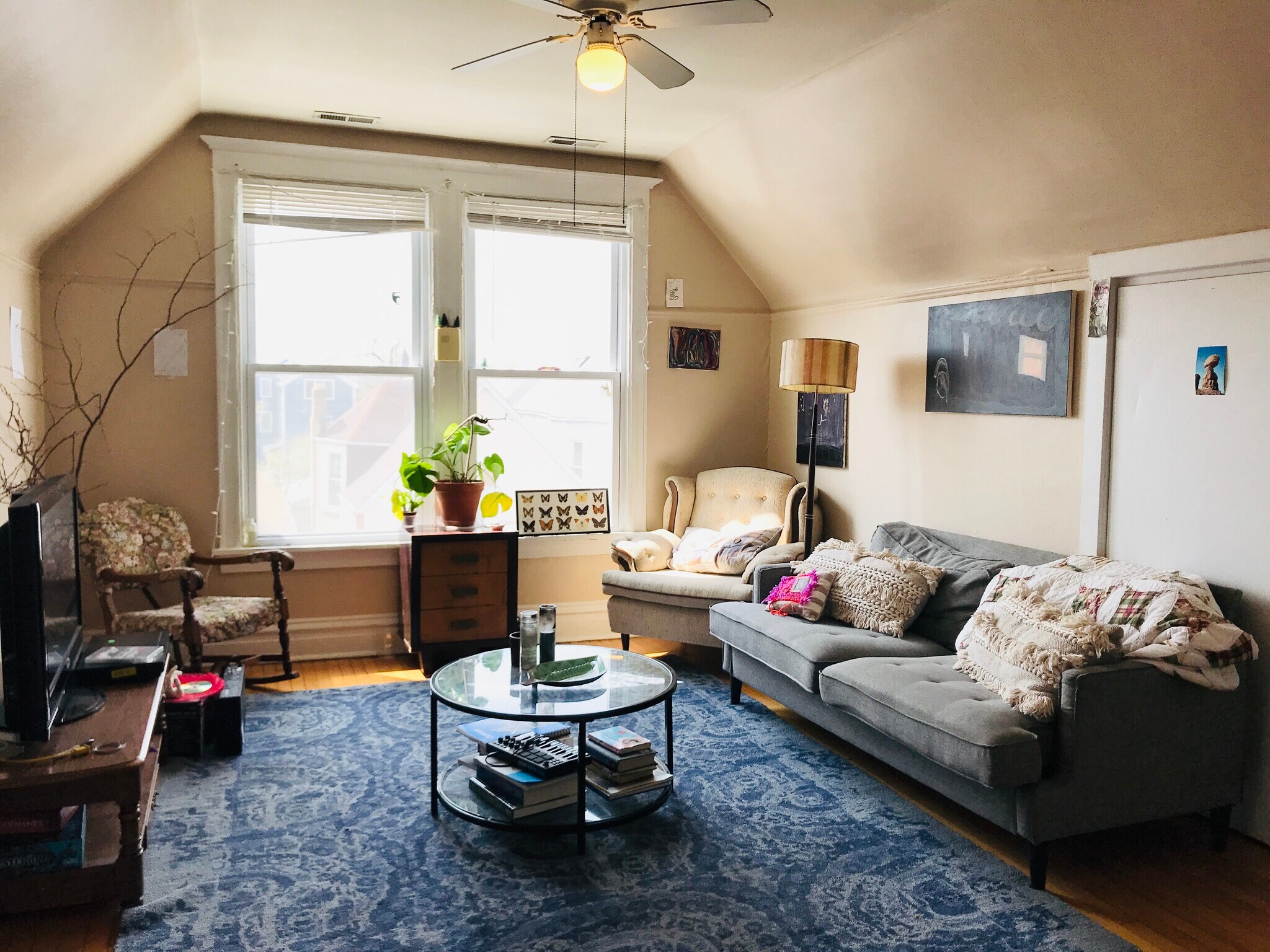 Building Photo - 3434 W Drummond Pl