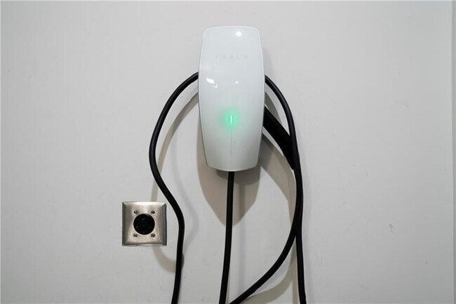 Building Photo - 2347 Hosea L Williams Dr SE