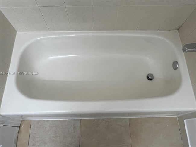 Building Photo - 110 SW 109th Ave