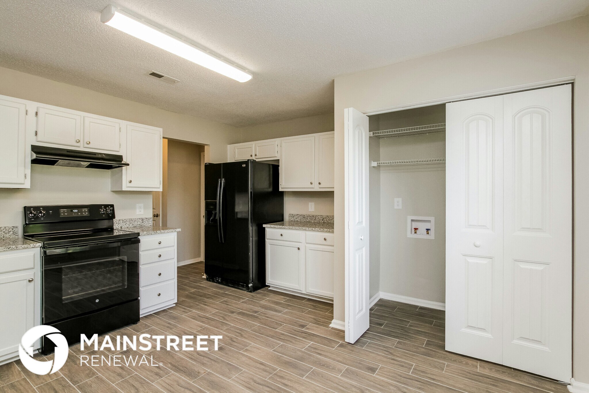 Building Photo - 3676 Lake Spring Ave NW