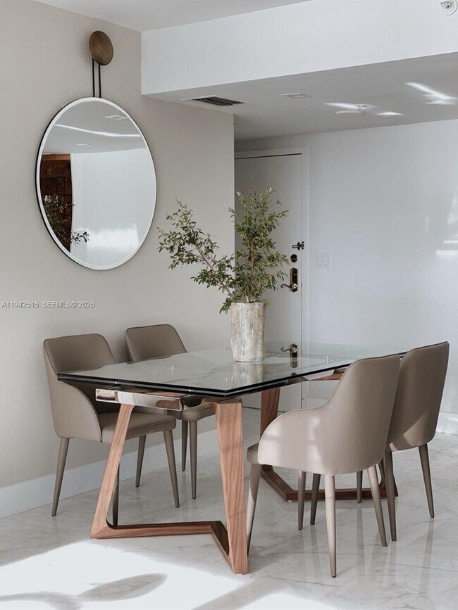 Building Photo - 800 Claughton Island Dr