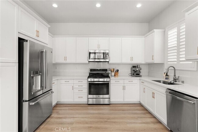 Building Photo - 710 W Tribella Ct