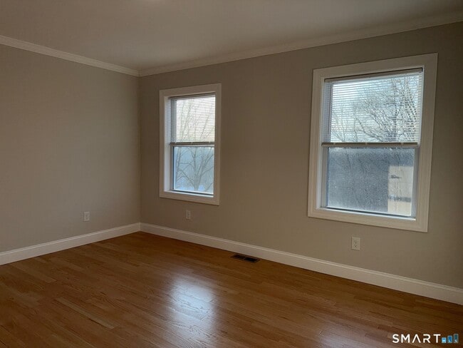 Building Photo - 37 Brainerd Rd