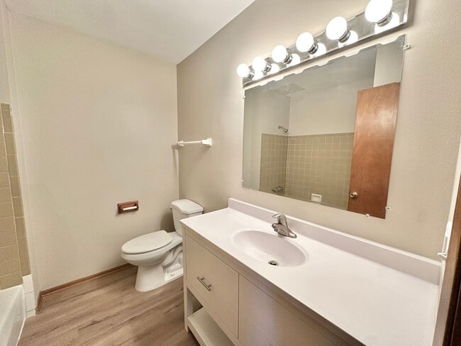 Building Photo - 5828-5830 North 76th Street