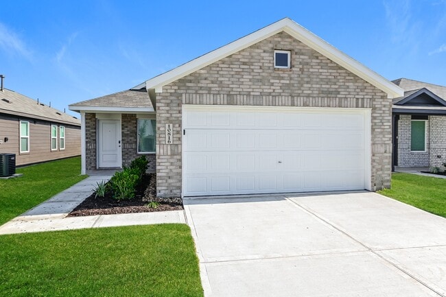 Primary Photo - 10816 Bird Of Paradise Ln