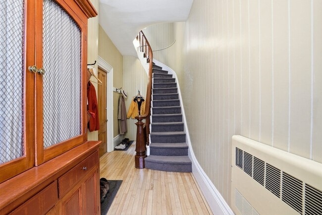 Building Photo - 150 W Concord St