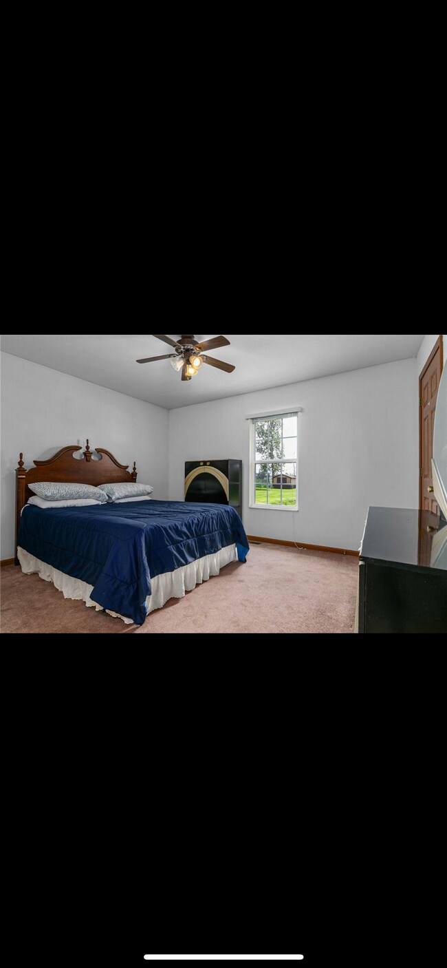 Building Photo - 14103 Southwind Dr