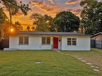Building Photo - 126 Palm Dr