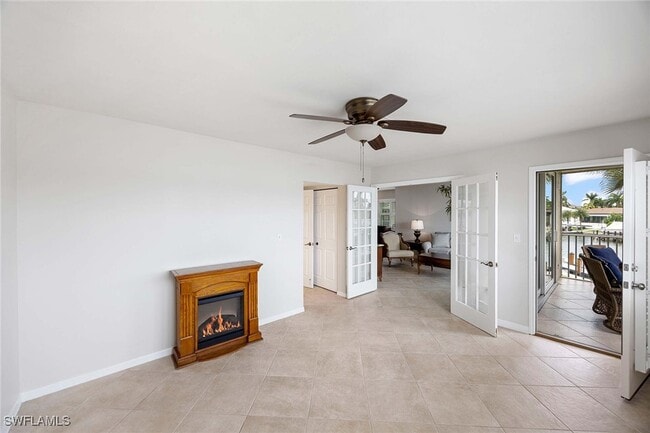 Building Photo - 897 Collier Ct