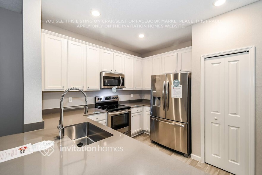 Building Photo - 419 Cherry Ridge Dr