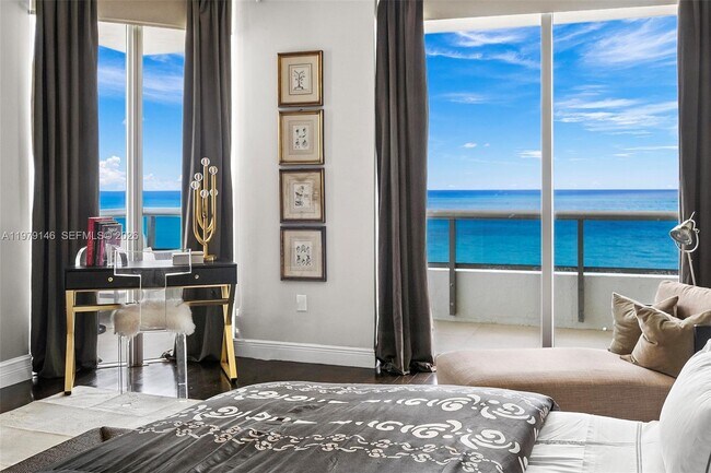 Building Photo - 5801 Collins Ave