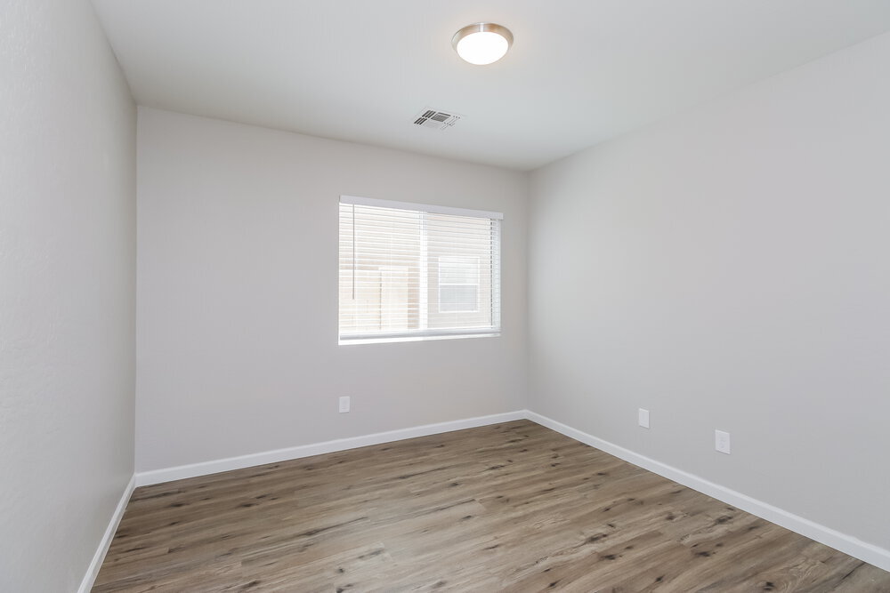 Building Photo - 4665 E Pinto Valley Rd