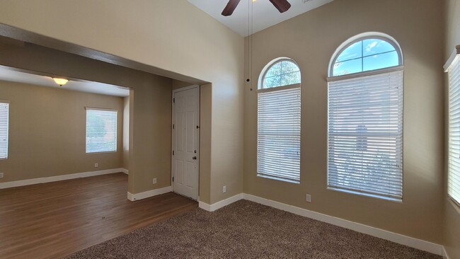 Building Photo - 11005 Calamint Hills Ct