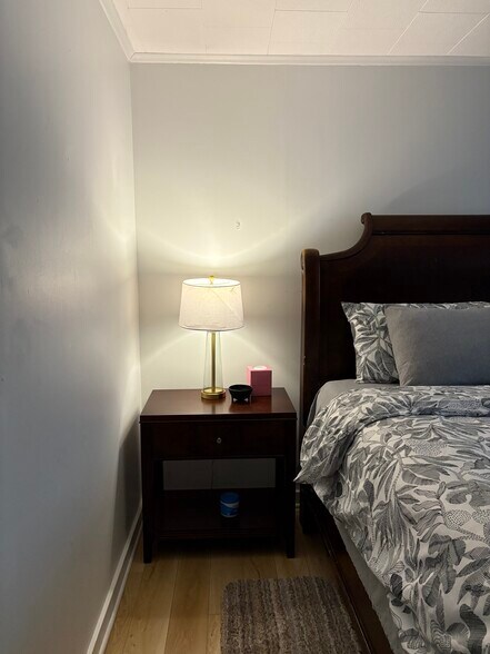 Building Photo - 313 Hixson Ave