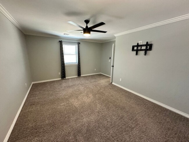 Building Photo - 2 bed 1.5 house NW OKC