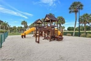Building Photo - 169 Santa Clara Dr