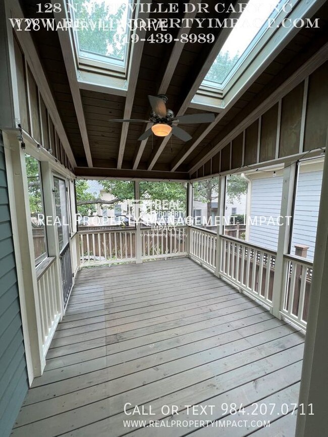 Building Photo - 128 Naperville Dr