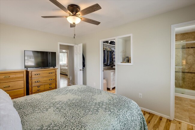 Building Photo - Beautifully updated 4Bd/3Ba Arvada Home