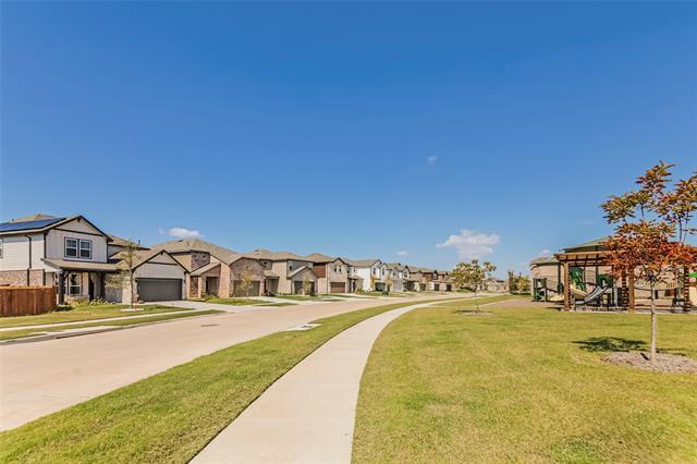 Building Photo - 2415 Carlow Ln