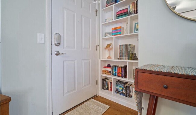 Building Photo - 1114 Abercorn St