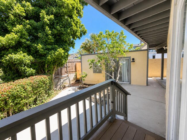Building Photo - 4727 Redland Dr