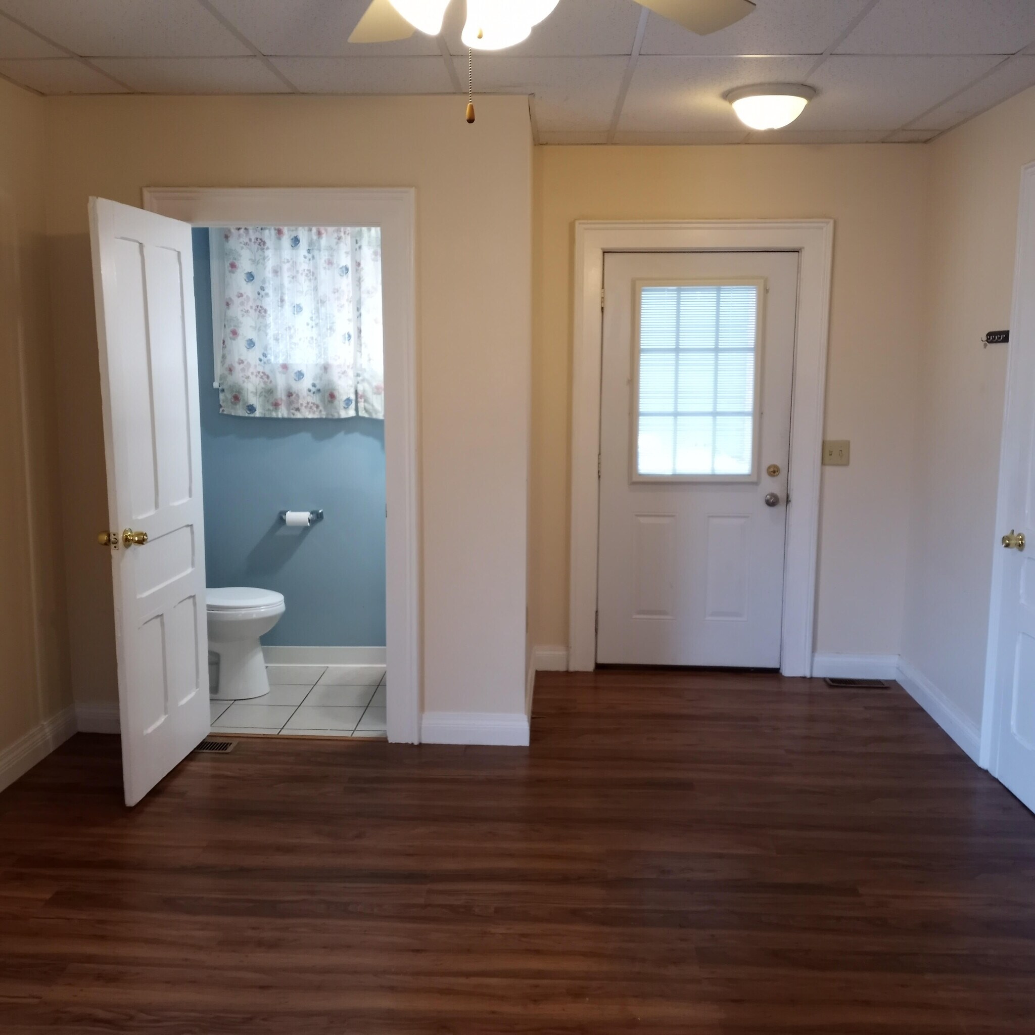 Building Photo - 43 Hawthorne St