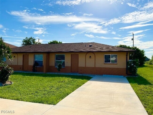 Building Photo - 2537 SW 29th Terrace